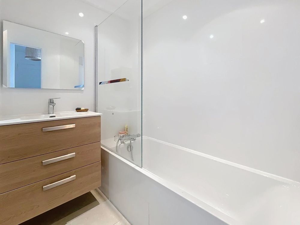 � vendre  Appartement Versailles (78000)