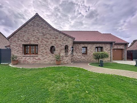   MAISON TRADITIONNELLE  TYPE PLAIN PIED 3 CHAMBRES PISCINE Maison - 5 pi�ce(s) - 110 m�