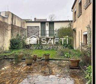  Maison � vendre 9 pi�ces 217 m�