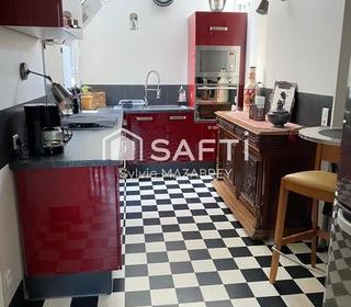  Maison � vendre 11 pi�ces 210 m�