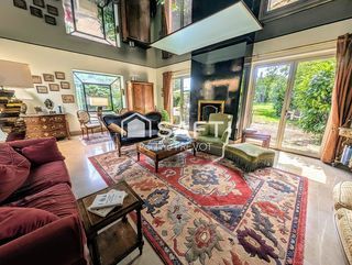  Maison � vendre 10 pi�ces 208 m�