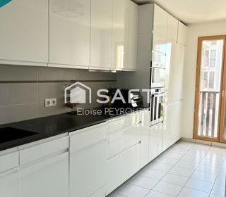  Appartement � vendre 4 pi�ces 79 m�