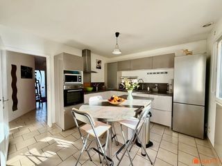  Maison � vendre 8 pi�ces 140 m�