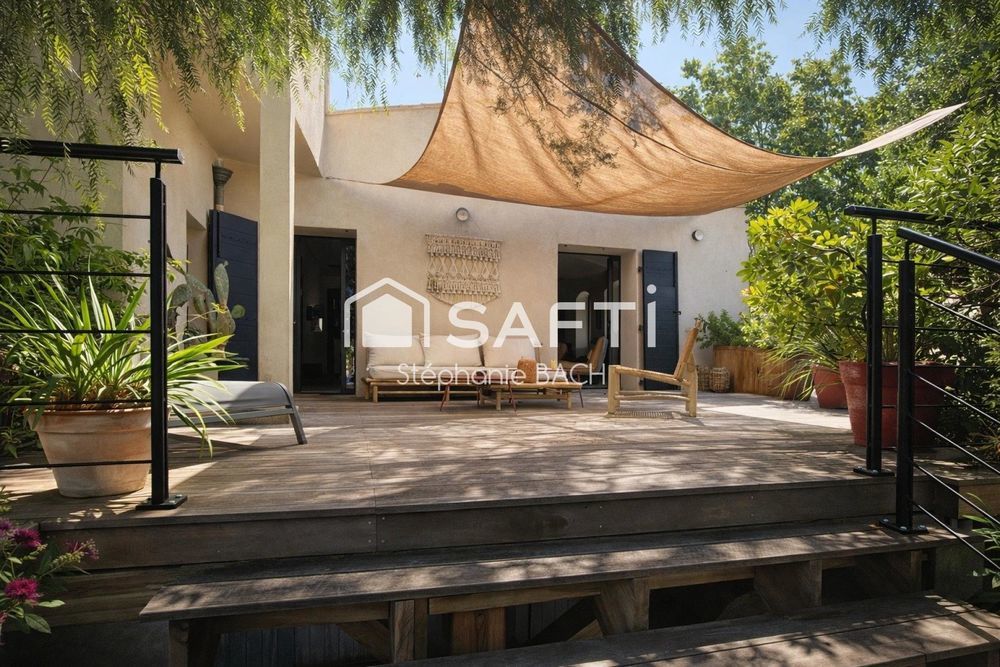 � vendre  Maison Saint-Cyr-sur-Mer (83270)