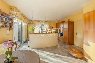  Maison � vendre 8 pi�ces 241 m�