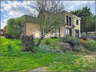  Maison � vendre 6 pi�ces 220 m�