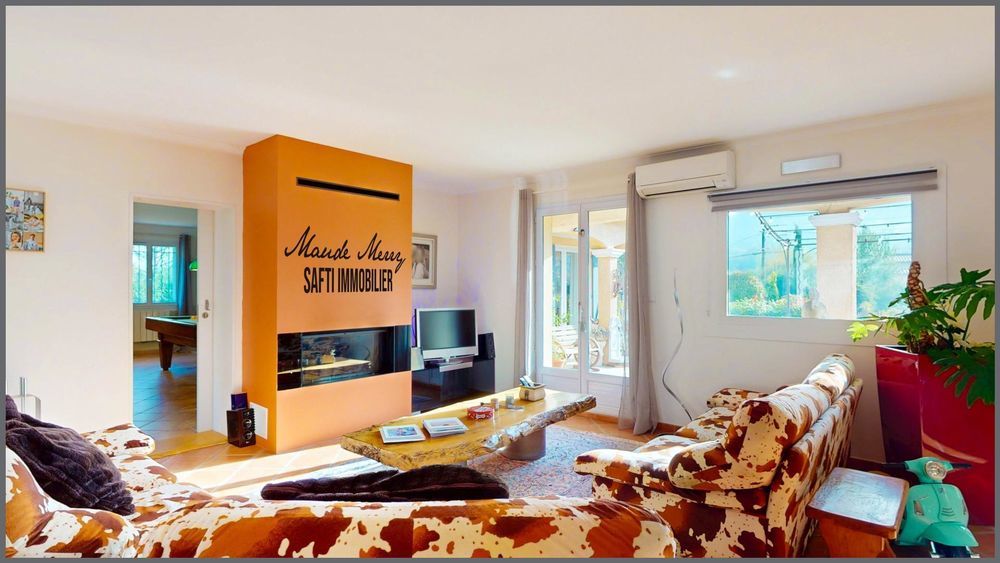 � vendre  Maison N�oules (83136)