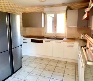  Maison � vendre 8 pi�ces 217 m�