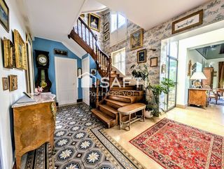  Maison � vendre 10 pi�ces 208 m�