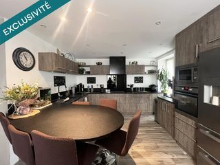  Maison � vendre 10 pi�ces 274 m�