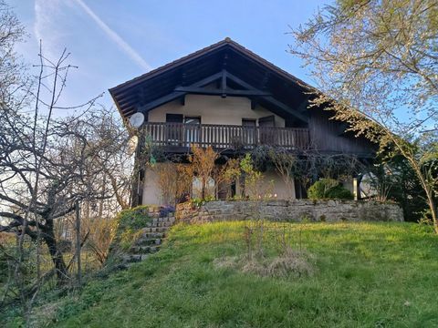   Maison familiale avec balcon et grand jardin Maison - 4 pi�ce(s) - 112 m�