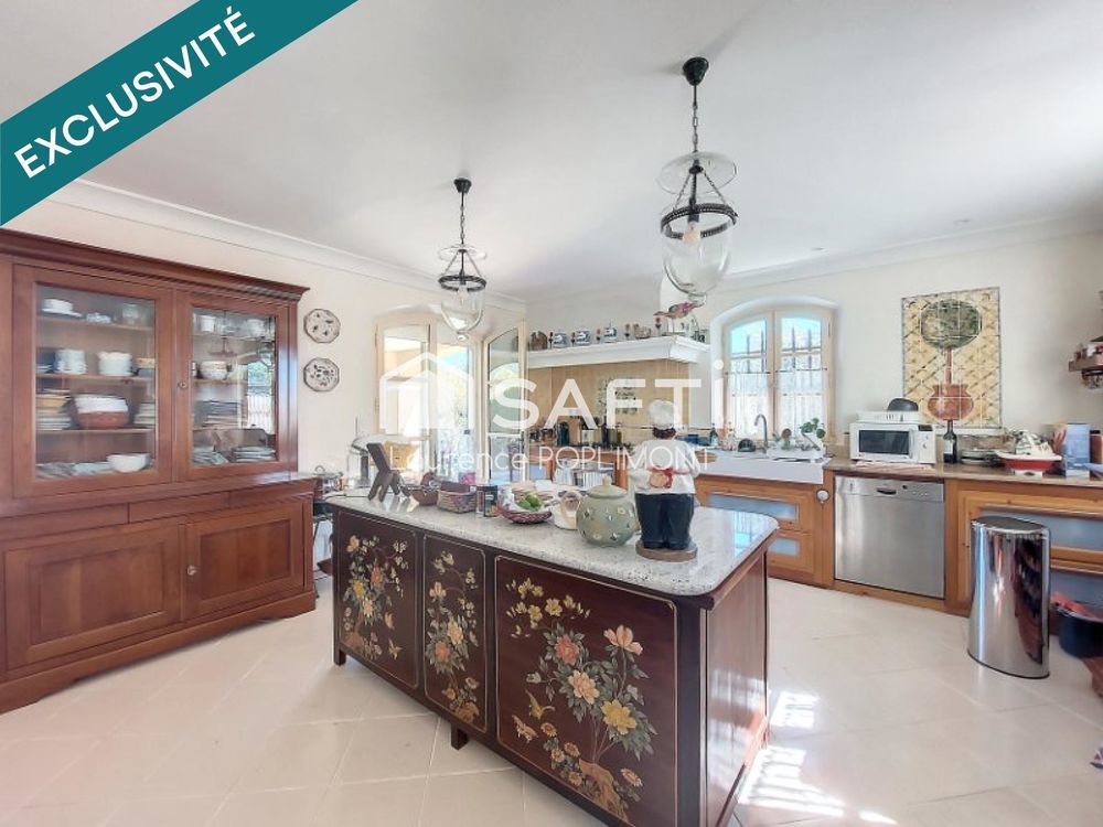 � vendre  Maison Villecroze (83690)