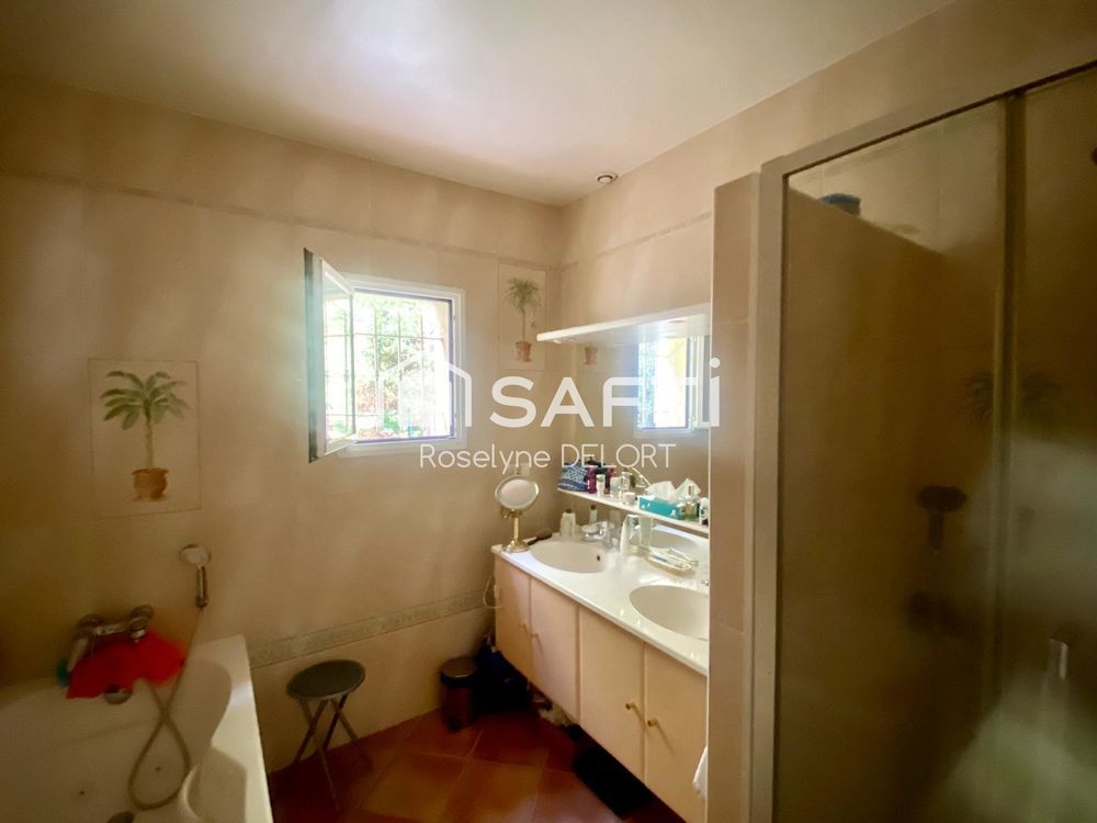 � vendre  Maison Toulon (83000)