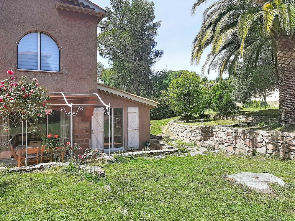 � vendre  Maison Saint-Rapha�l (83700)