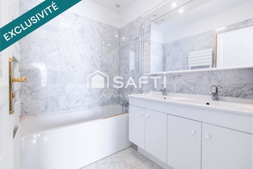 � vendre  Maison Versailles (78000)