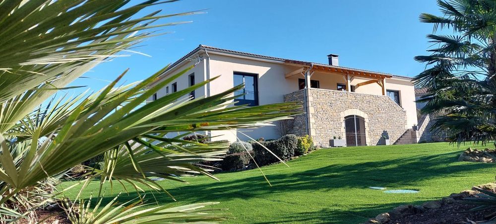 � vendre  Maison Figeac (46100)