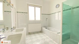  Maison � vendre 10 pi�ces 367 m�