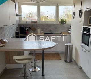  Immeuble � vendre 143 m�
