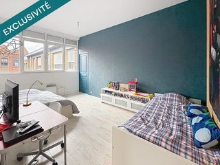  Appartement � vendre 4 pi�ces 150 m�