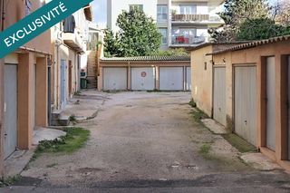  Parking / Garage � vendre 12 m�