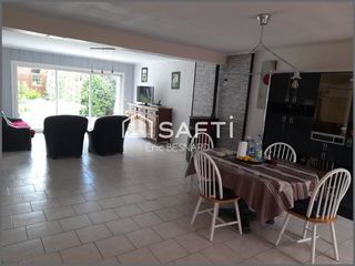  Maison � vendre 10 pi�ces 215 m�