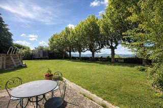  Maison � vendre 7 pi�ces 242 m�