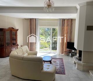  Maison � vendre 6 pi�ces 232 m�