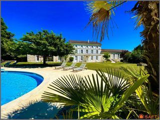  Maison � vendre 15 + pi�ces 620 m�