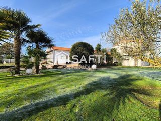  Maison � vendre 8 pi�ces 250 m�