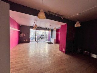  Immeuble � vendre 700 m�