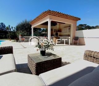  Maison � vendre 8 pi�ces 256 m�