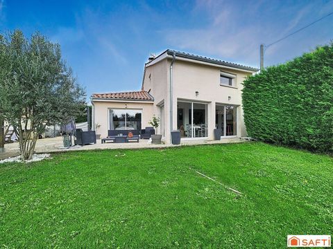   Villa familiale 4 chambres + bureau- piscine - Sainte-Euphmie / limite Saint-Didier-de-Formans Maison - 7 pice(s) - 148 m