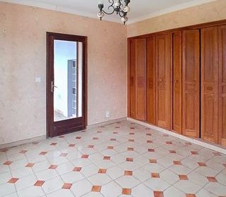  Appartement � vendre 4 pi�ces 140 m�