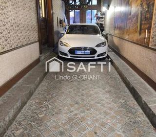  Maison � vendre 15 + pi�ces 273 m�