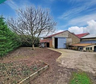  Maison � vendre 9 pi�ces 275 m�