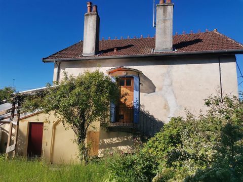   A saisir , investissement ou 1 er achat!!! Maison - 6 pi�ce(s) - 100 m�