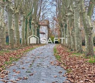  Maison � vendre 8 pi�ces 350 m�