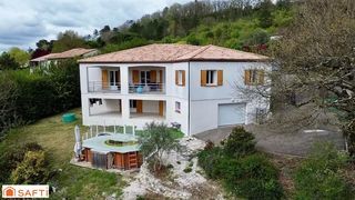  Maison � vendre 5 pi�ces 137 m�