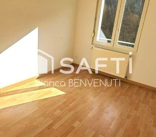  Immeuble � vendre 225 m�