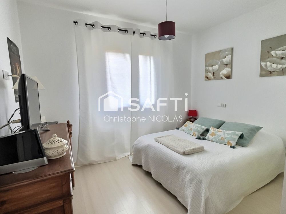 � vendre  Maison Saint-Jean-d'Illac (33127)