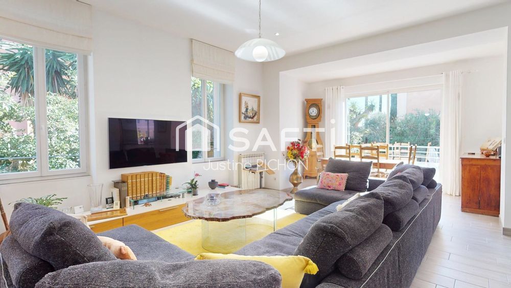 � vendre  Maison Hy�res (83400)