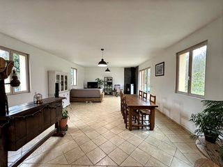  Maison � vendre 5 pi�ces 130 m�