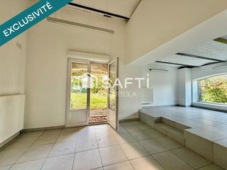  Immeuble � vendre 181 m�