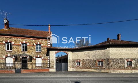   Magnifique maison en pierres avec d�pendances Maison - 7 pi�ce(s) - 219 m�