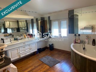  Immeuble � vendre 373 m�