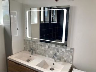  Appartement � vendre 4 pi�ces 77 m�