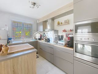  Maison � vendre 8 pi�ces 185 m�