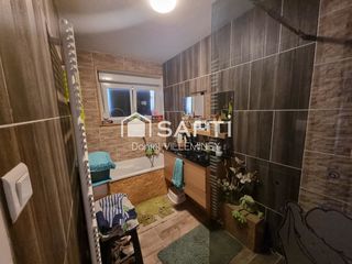  Maison � vendre 7 pi�ces 180 m�