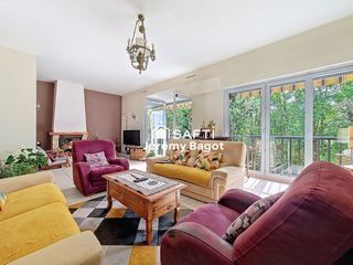  Maison � vendre 7 pi�ces 240 m�