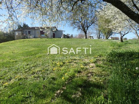   Ancien corps de ferme. Maison - 7 pi�ce(s) - 200 m�